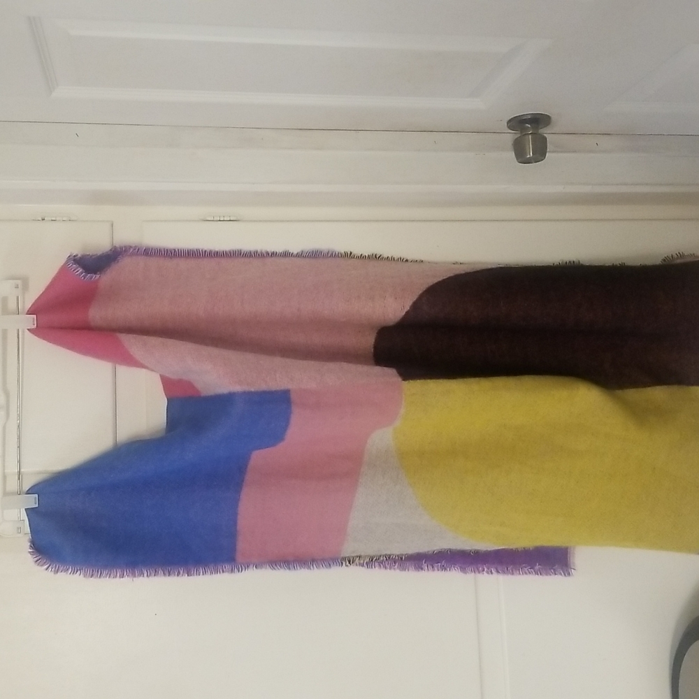BP blackett scarf New with tag